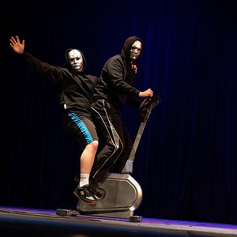 Es ist möglich weil du es dir vorstellen kannst